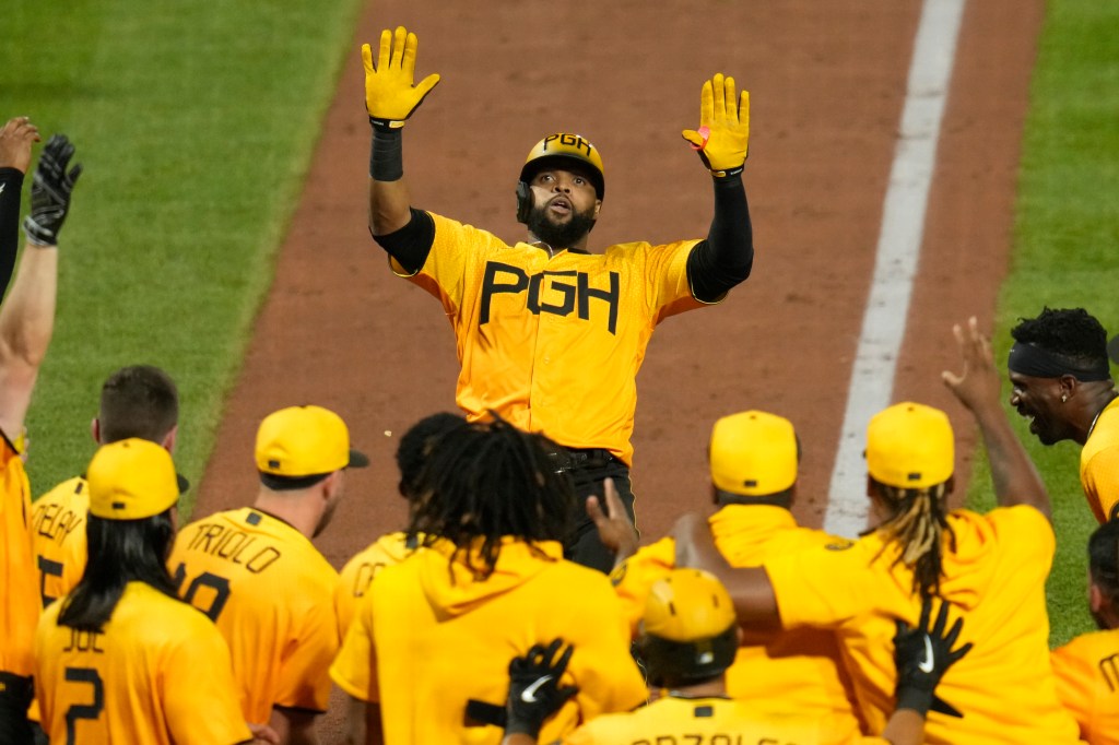 How Much Sense Does A Carlos Santana Reunion Make For The&nbsp;Pirates?